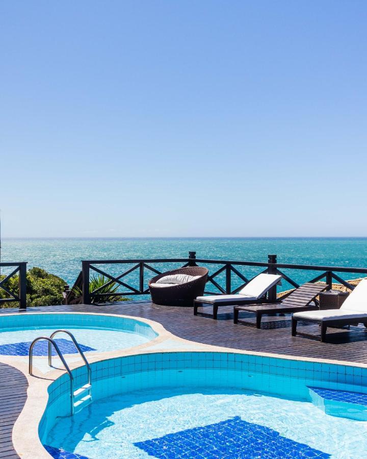 Brava Club Inn
