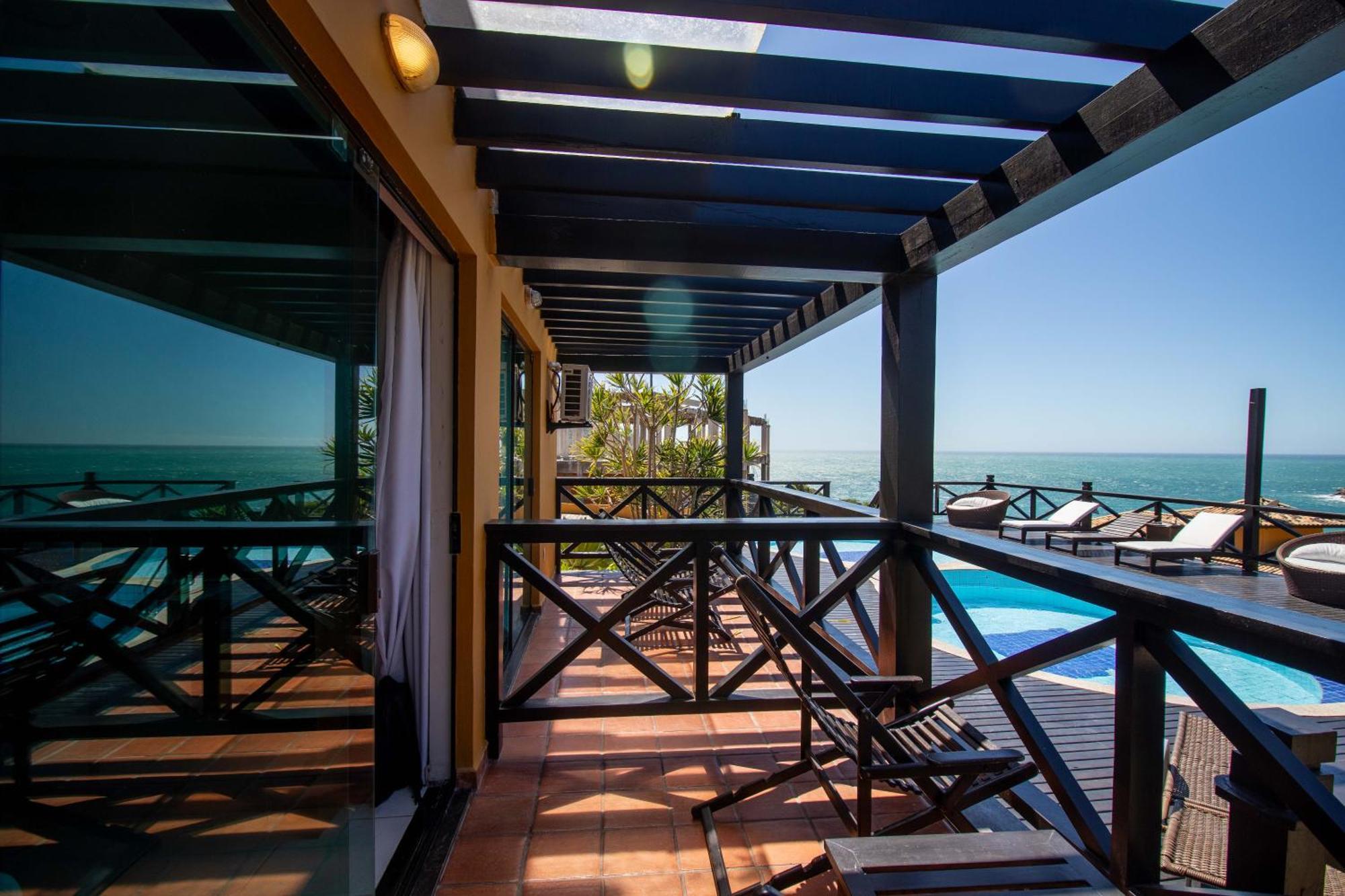 Brava Club Inn